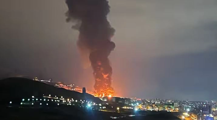 US-Israel Iran War: जंग का 9 वां दिन, ईरान के 30 फ्यूल टैंकों और डिपो को इजराइल ने बनाया निशाना